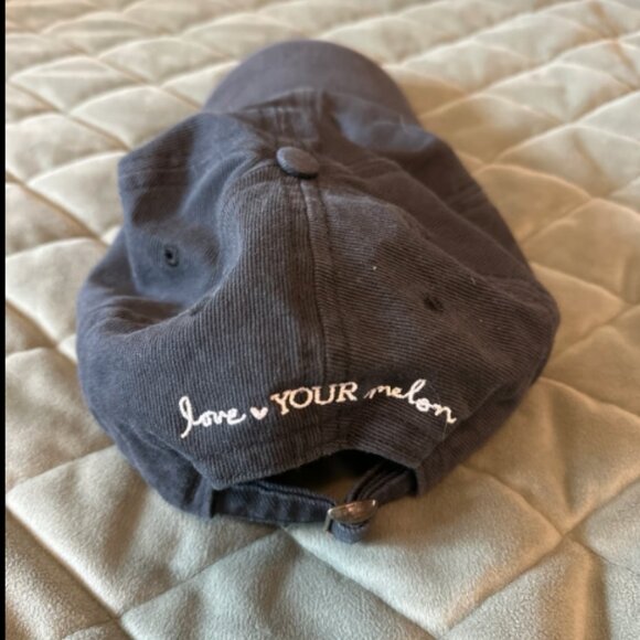 Love your melon hat - Picture 4 of 4